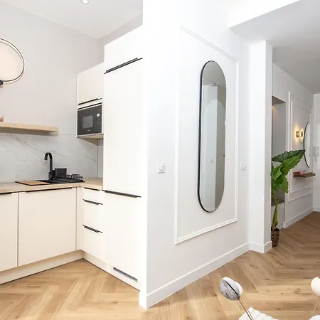 Hypercentre - 5 Mn Monaco - Luxury Flat - Cs Apartman