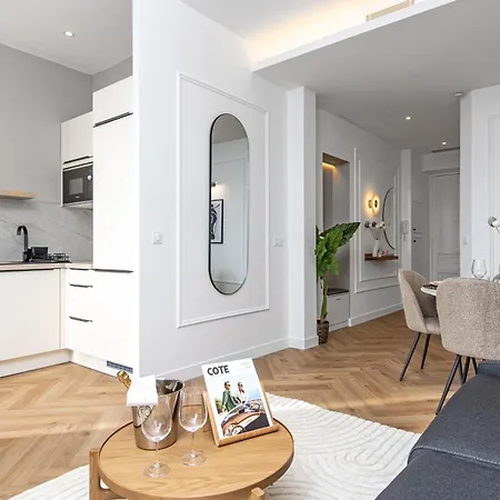 Hypercentre - 5 Mn Monaco - Luxury Flat - Cs Apartman