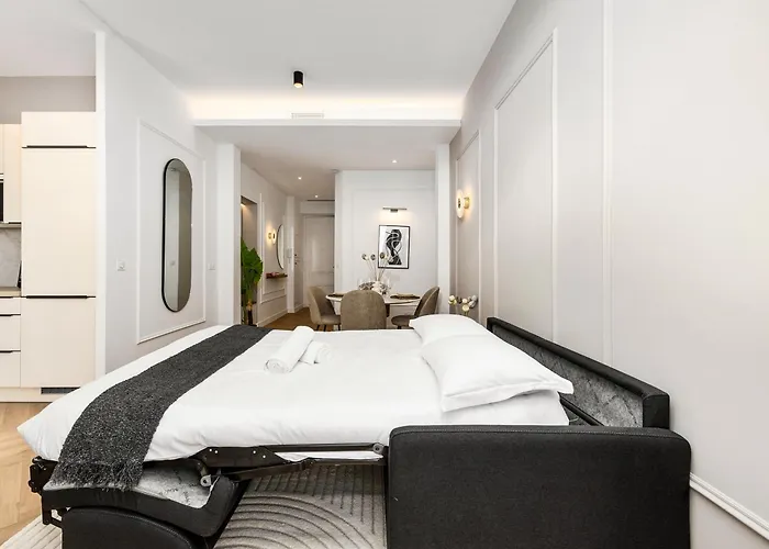 Hypercentre - 5 Mn Monaco - Luxury Flat - Cs * Beausoleil